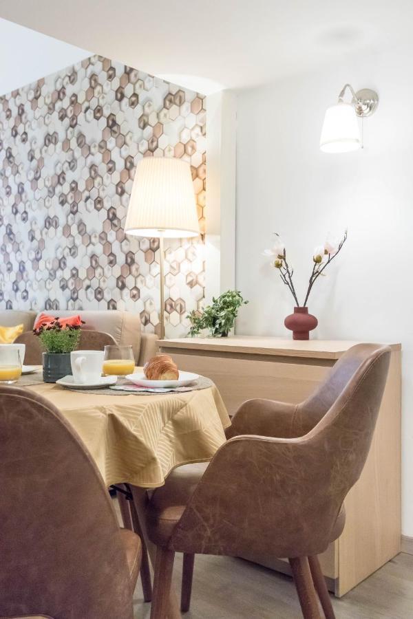 Leda'S Apartment Next To The Danube And Fashion Street Budapest Exterior foto